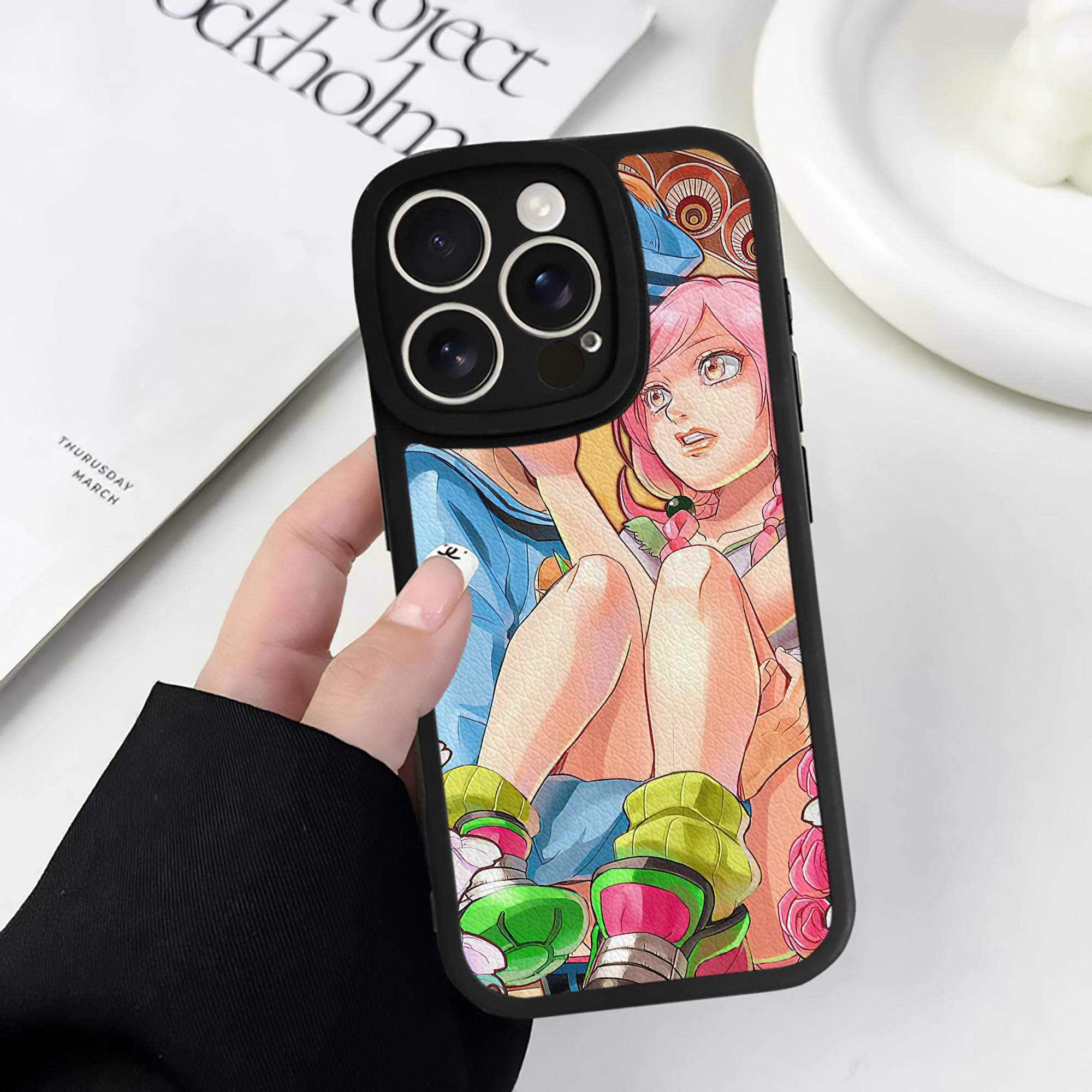 （画像用） ジョジョの奇妙な冒険 JoJo's Bizarre Adventure 【iPhone 16シリーズ対応】シリコンスマホケース（レザー調） 材質：シリコン